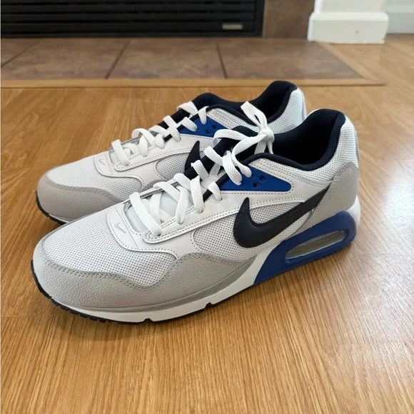 Nike Air Max White Blue Black Men’s Size 11.5 Sneakers NWOT - Picture 1 of 8